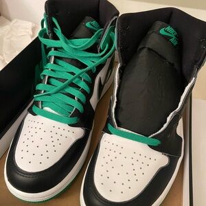Nike Air Jordan 1 Retro High OG DZ5485-031 Black/Lucky Green/White